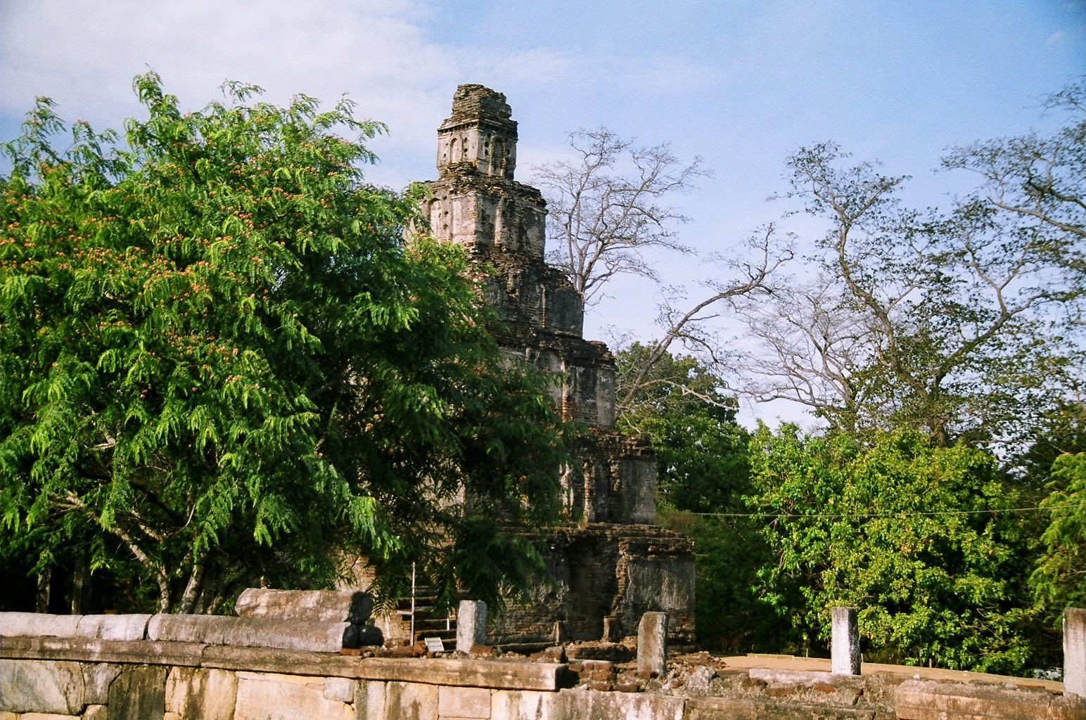 Полоннарува, Шри-Ланка, фото № 52130 – фотографии Шри-Ланки