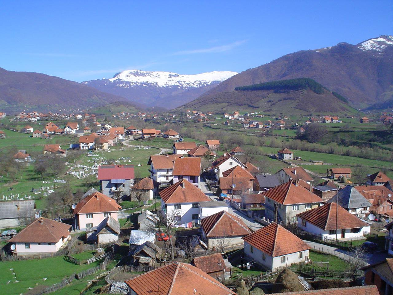 Деревня в Плав, Черногория – фотографии Черногории