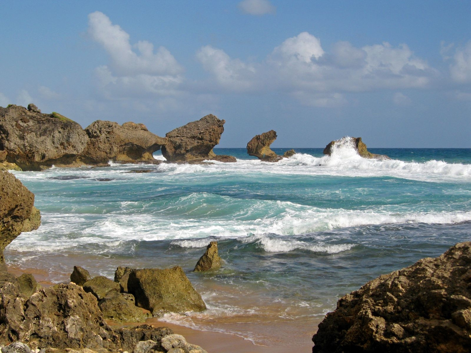 Скала в Батшиба, Барбадос. Фото 4 – фотографии Барбадоса