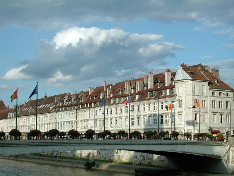 Мост в Безансоне, Франция. Фото 4 – фотографии Франции