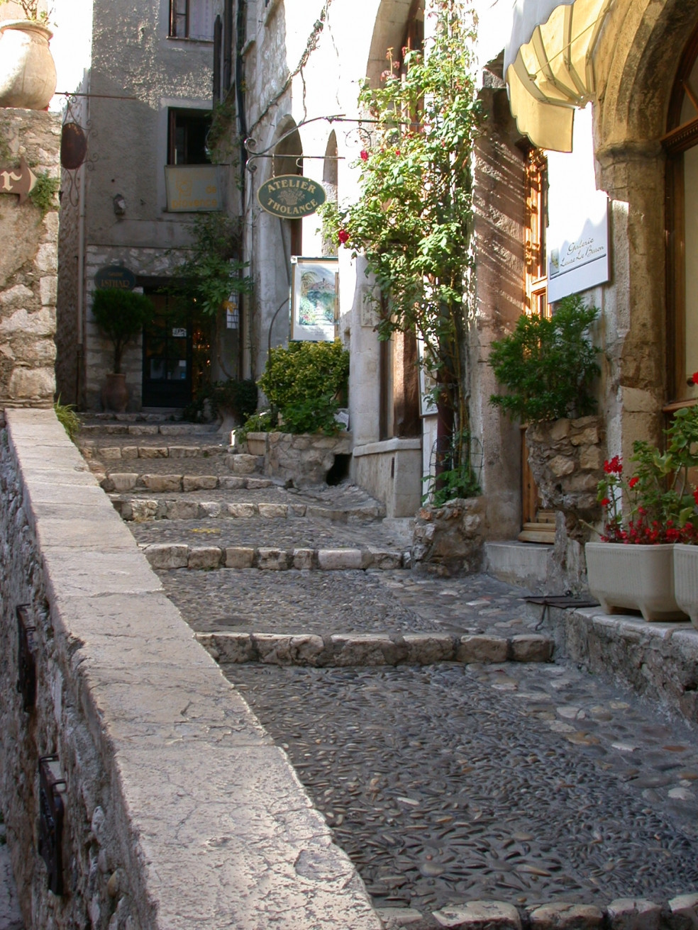 Магазин в Сен Поль де Ванс, Франция. Фото 4 – фотографии Франции