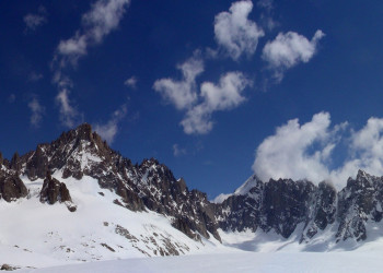 Горы в Аржентьере, Франция – фотографии Франции