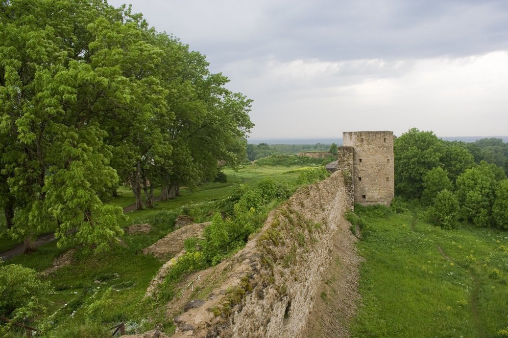Развалины в Копорье, Россия. Фото 15 – фотографии России