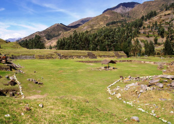 Развалины в Чавин-де-Уантар, Перу – фотографии Перу