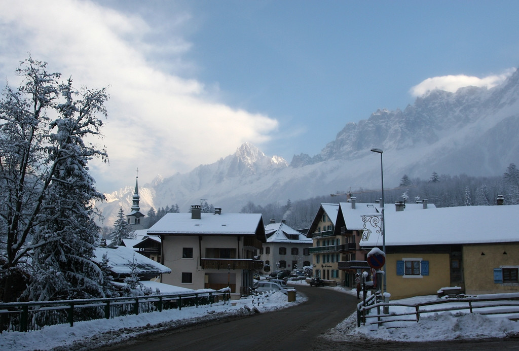 Деревня в Лез-Уш, Франция. Фото 6 – фотографии Франции