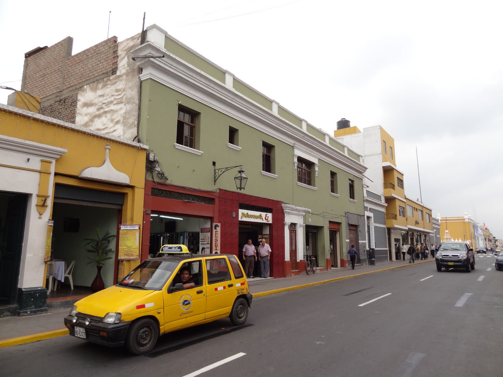 Улицы Трухильо (Trujillo) – фотографии Перу