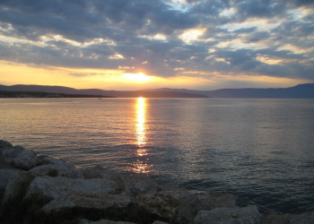 Закат в Малинске, Хорватия – фотографии Хорватии