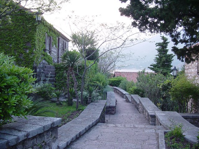 Дома в Святой Стефан, Черногория. Фото 33 – фотографии Черногории