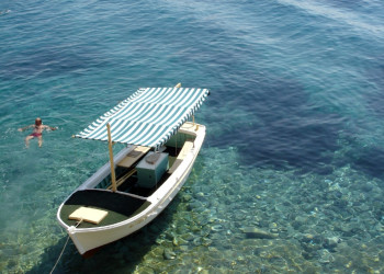 Лодка на острове Корчула, Хорватия – фотографии Хорватии