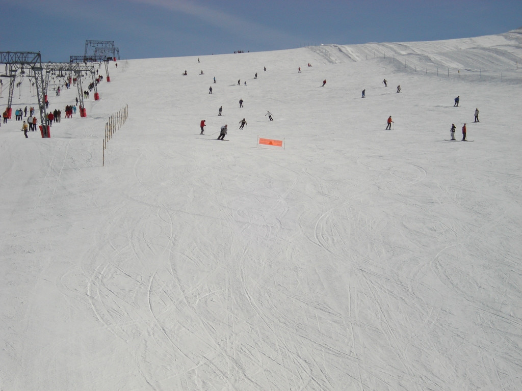 Лыжники в Ле-Дез-Альп, Франция. Фото 3 – фотографии Франции