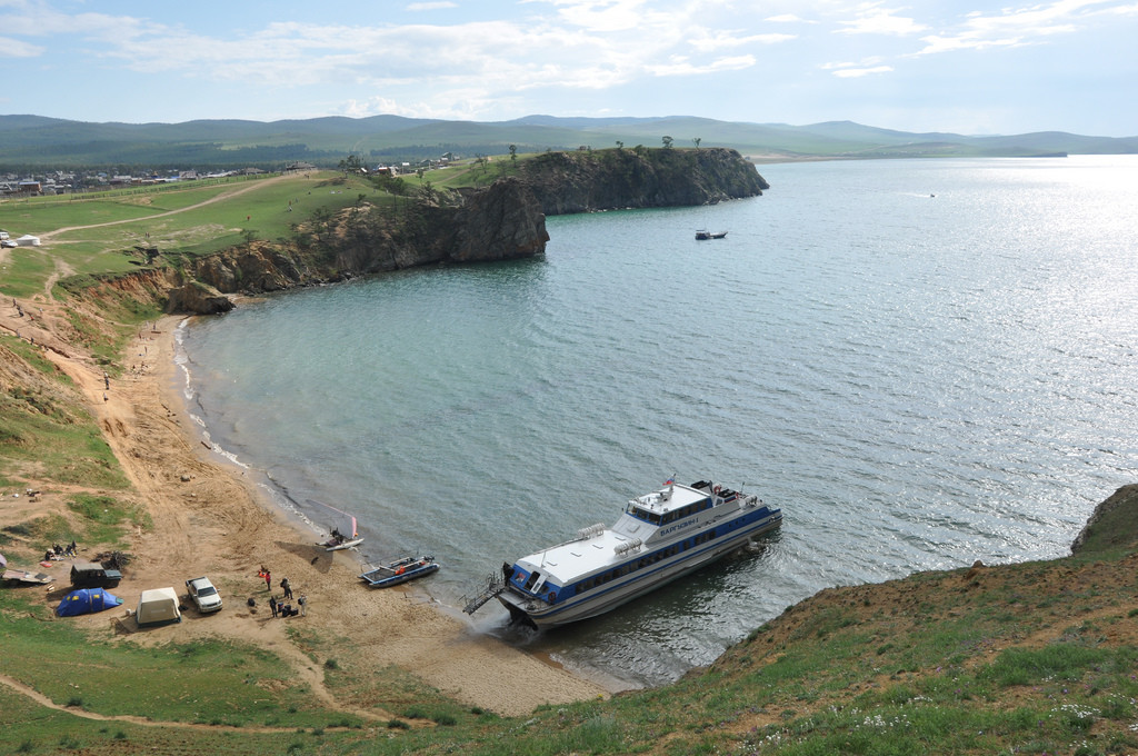 Теплоход Баргузин – фотографии России