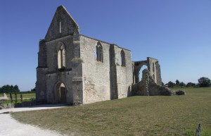 Развалины на острове Ре, Франция – фотографии Франции