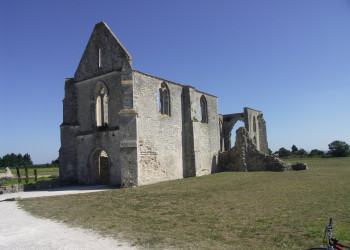 Развалины на острове Ре, Франция – фотографии Франции