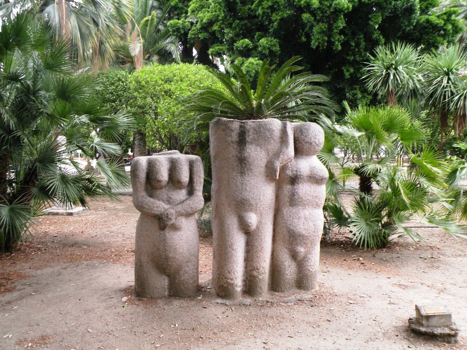 Приколы в Ментоне, Франция – фотографии Франции