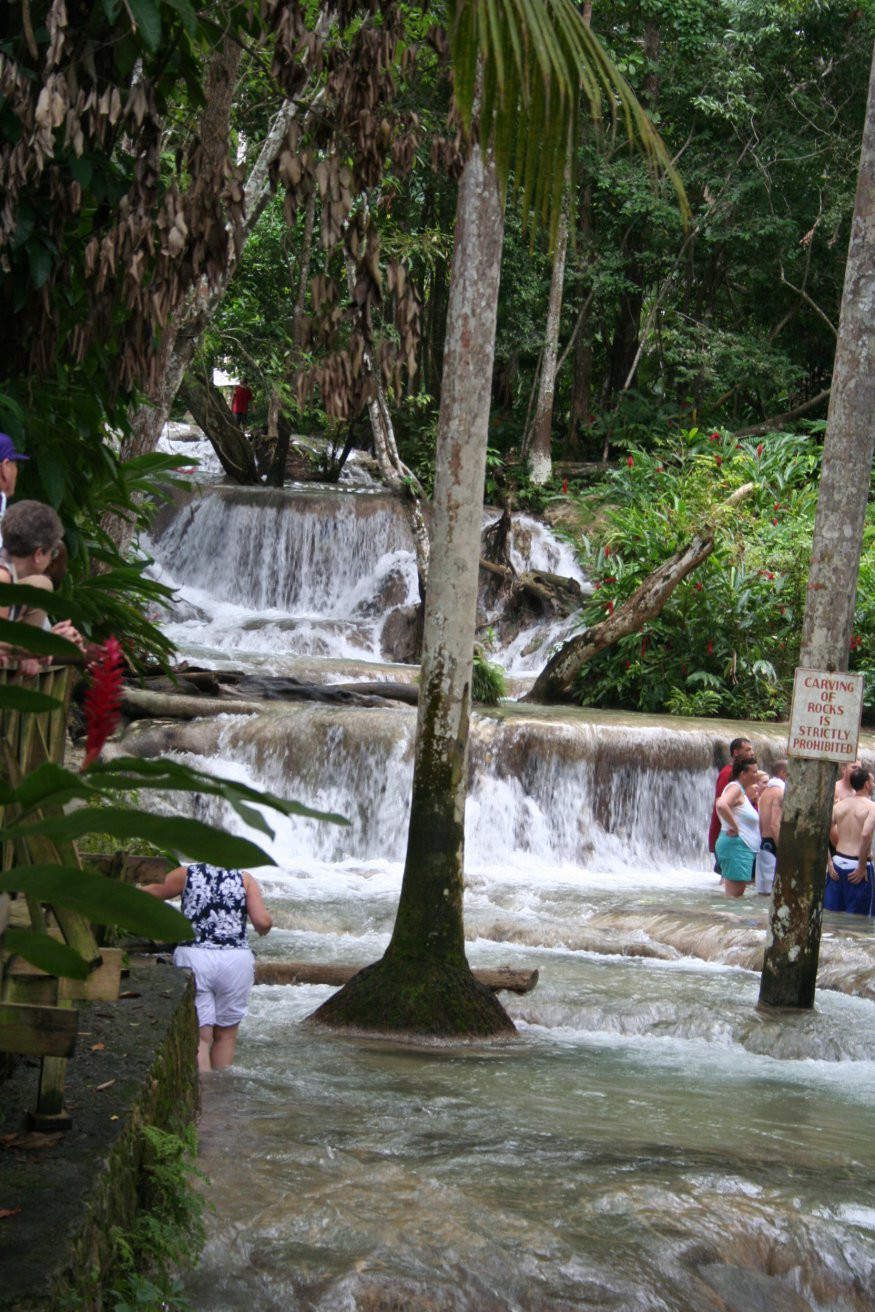 Водопад в Очо Риос, Ямайка – фотографии Ямайки