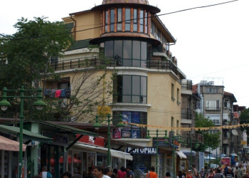 Улица в Бургасе, Болгария. Фото 5 – фотографии Болгарии