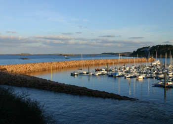 Бухта в Требердене, Франция – фотографии Франции
