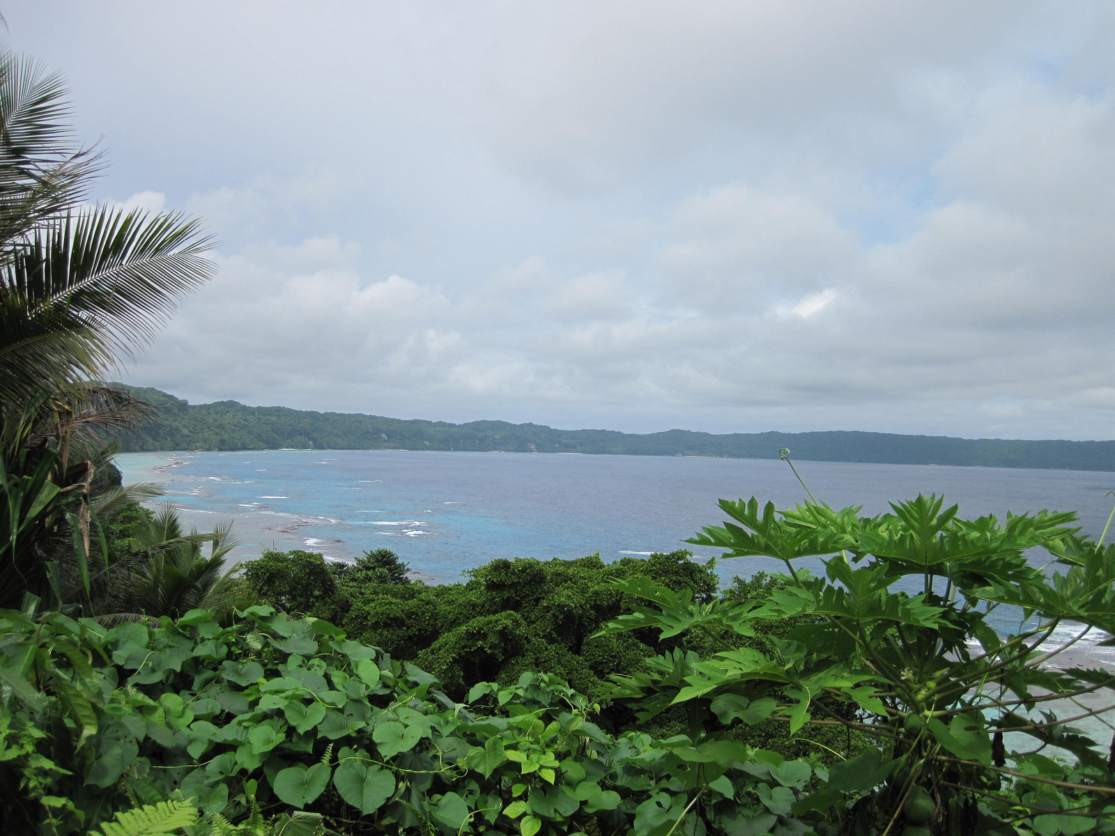 Побережье острова Реннелл – фотографии Соломоновых Островов