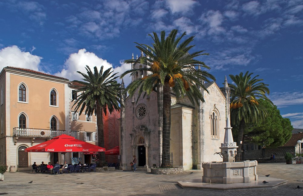 Церковь в Херцег-Нови, Черногория. Фото 3 – фотографии Черногории