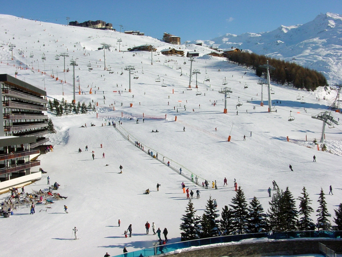 Лыжная база в Ле-Менюире, Франция. Фото 2 – фотографии Франции