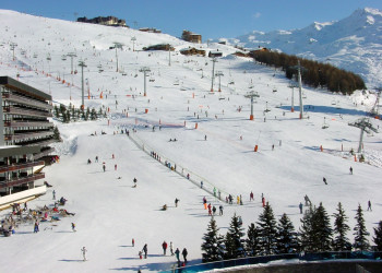 Лыжная база в Ле-Менюире, Франция. Фото 2 – фотографии Франции