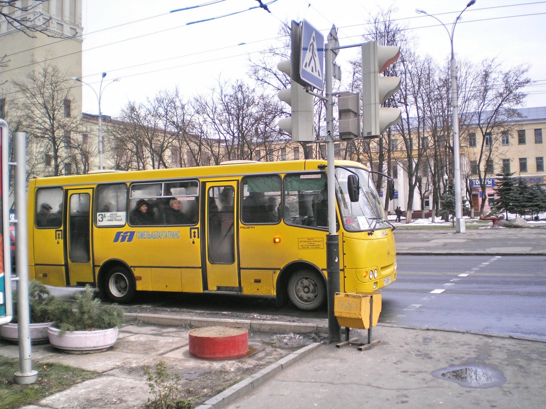 Автобус в Гомеле, Беларусь – фотографии Беларуси