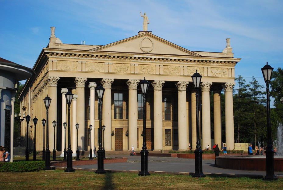 Драматический театр в Новокузнецке, Россия – фотографии России