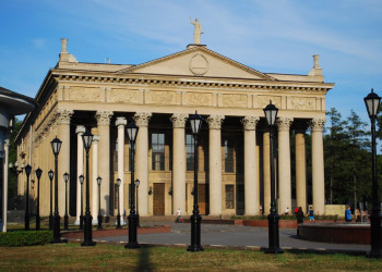 Драматический театр в Новокузнецке, Россия – фотографии России