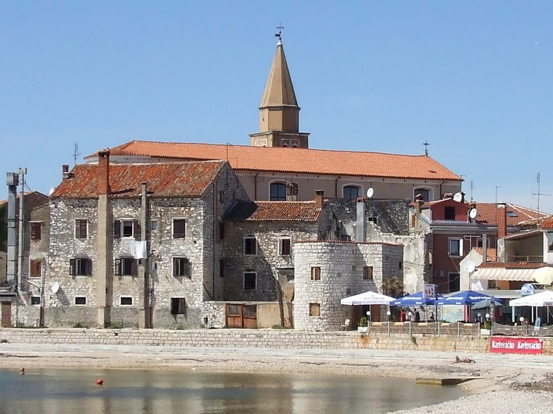 Дома в Умаге, Хорватия – фотографии Хорватии