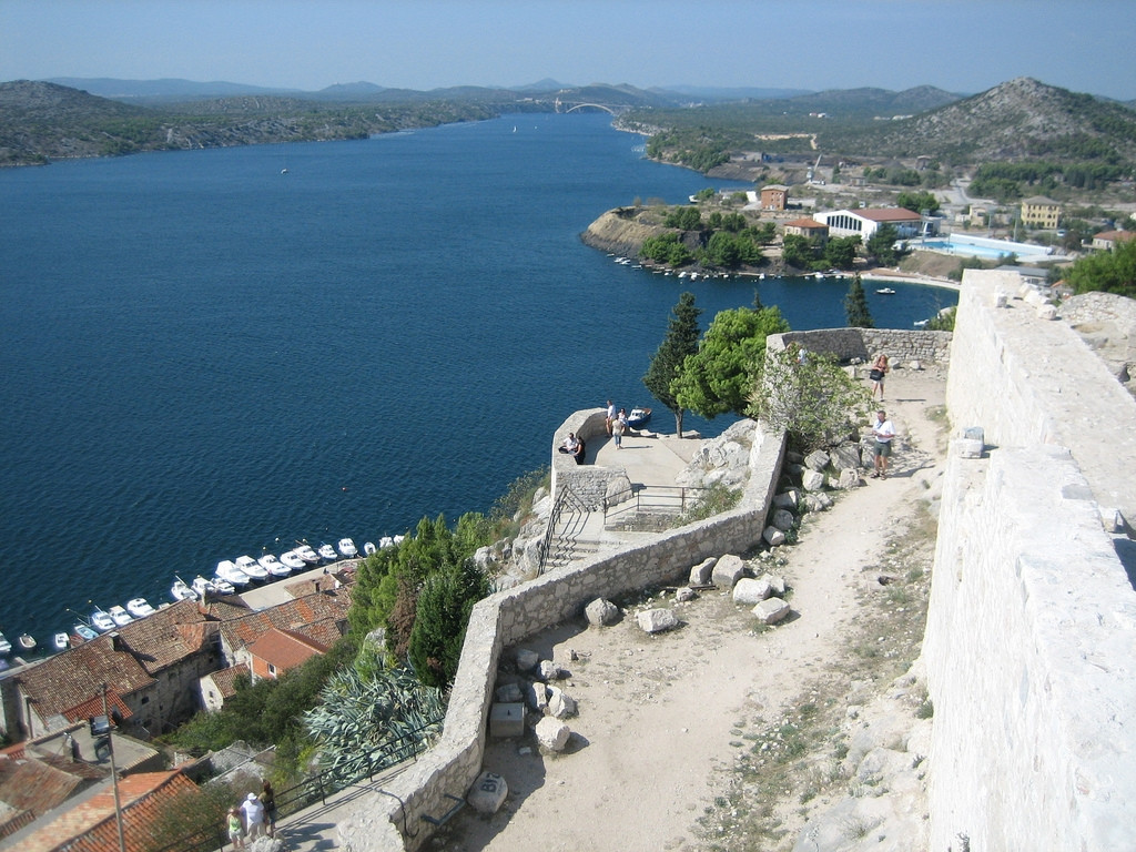 Берега в Шибеник, Хорватия. Фото 4 – фотографии Хорватии