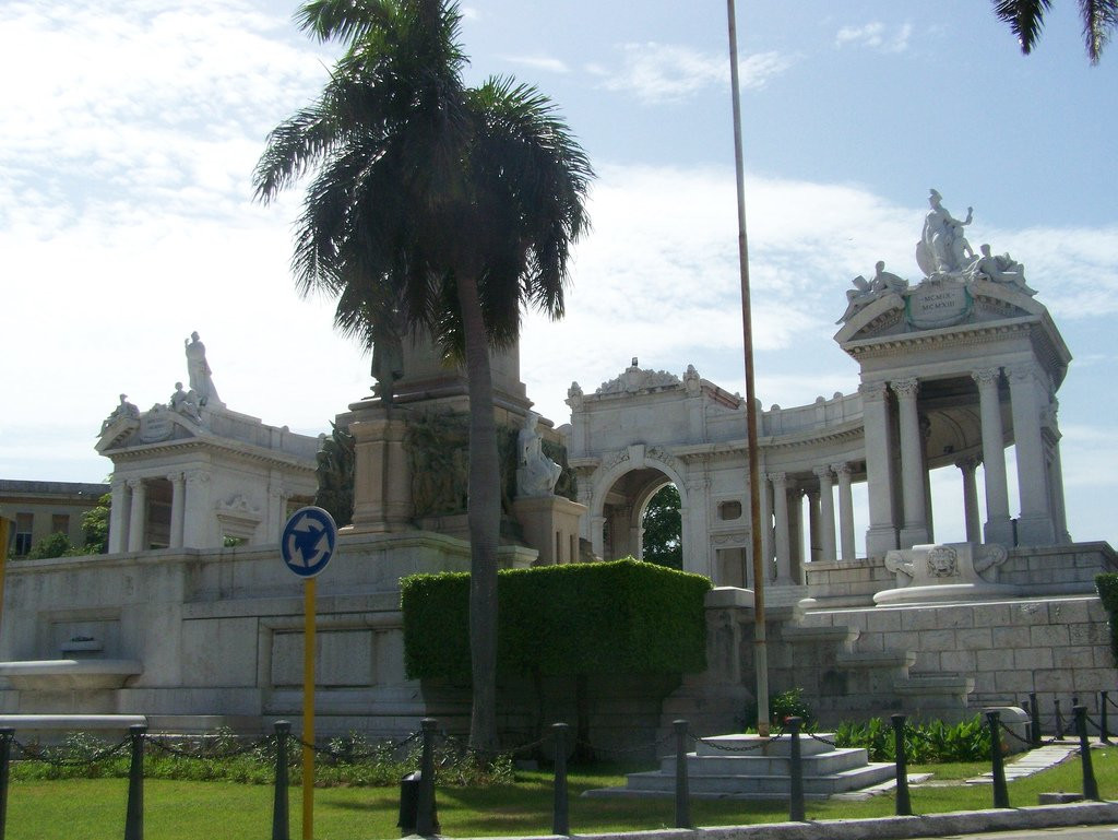 Архитектура в Гаване, Куба. Фото 6 – фотографии Кубы