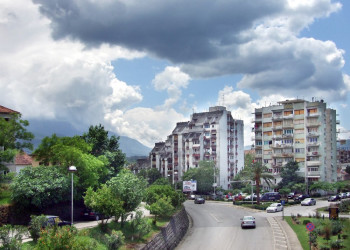 Улица в Тиват, Черногория. Фото 9 – фотографии Черногории