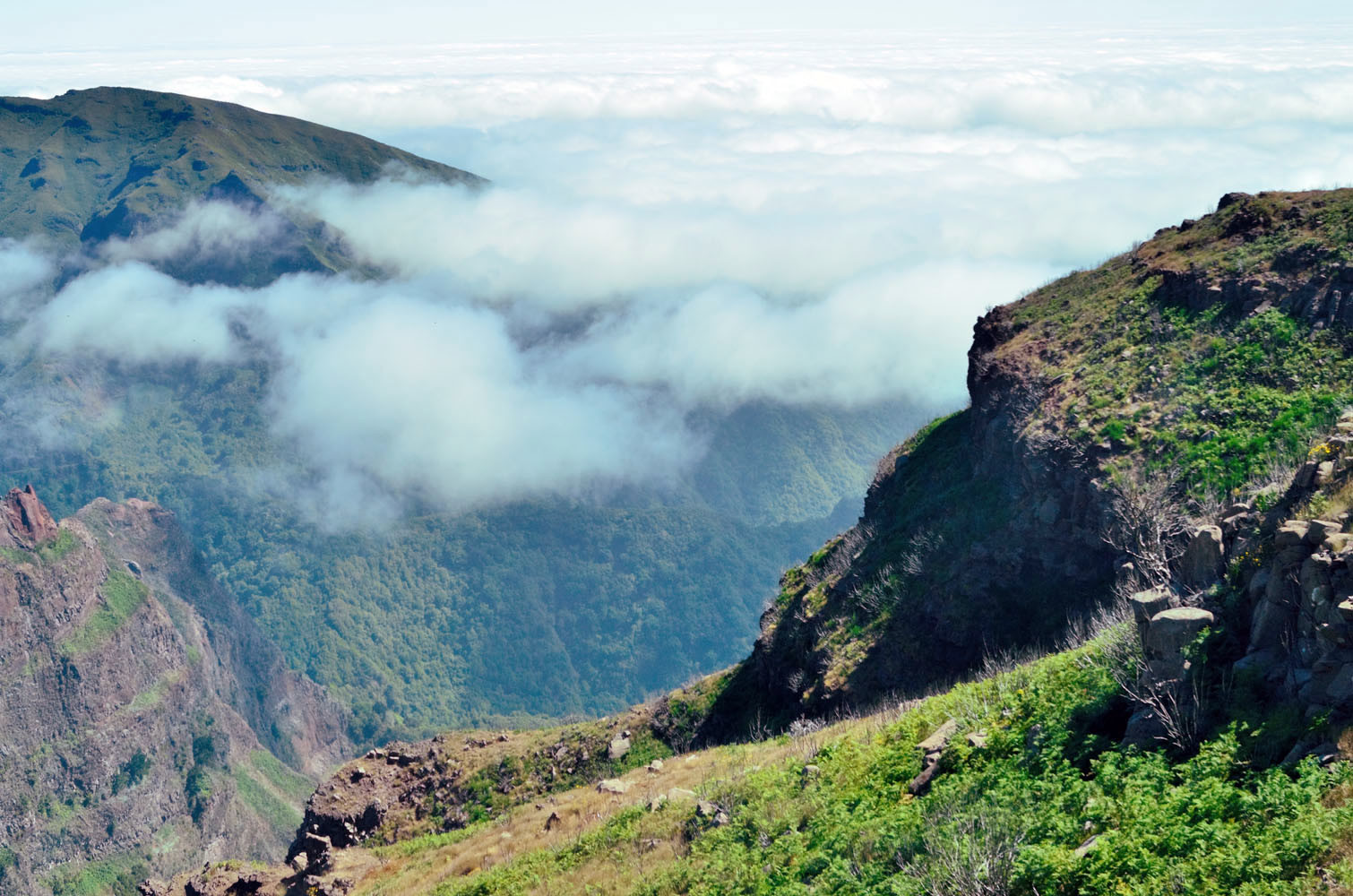 Горы на Мадейре – фотографии Португалии