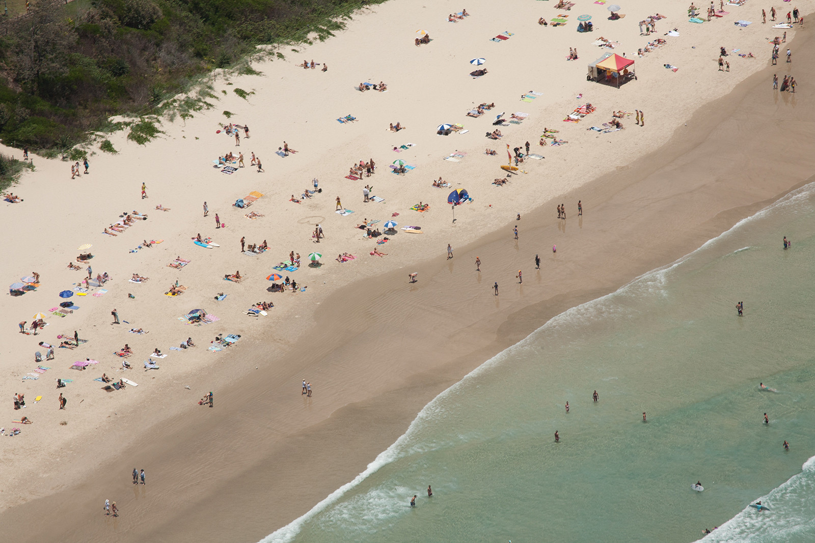 Пляж в Байрон-Бэй. Вид сверху – фотографии Австралии