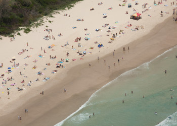 Пляж в Байрон-Бэй. Вид сверху – фотографии Австралии