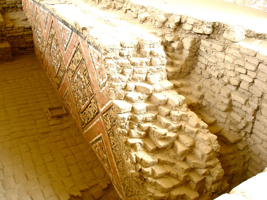 Храм Луны (Huaca de la Luna) недалеко от Трухильо – фотографии Перу