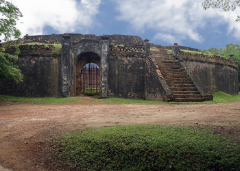 Тигровая арена (Hổ Quyền) в городе Хюэ – фотографии Вьетнама