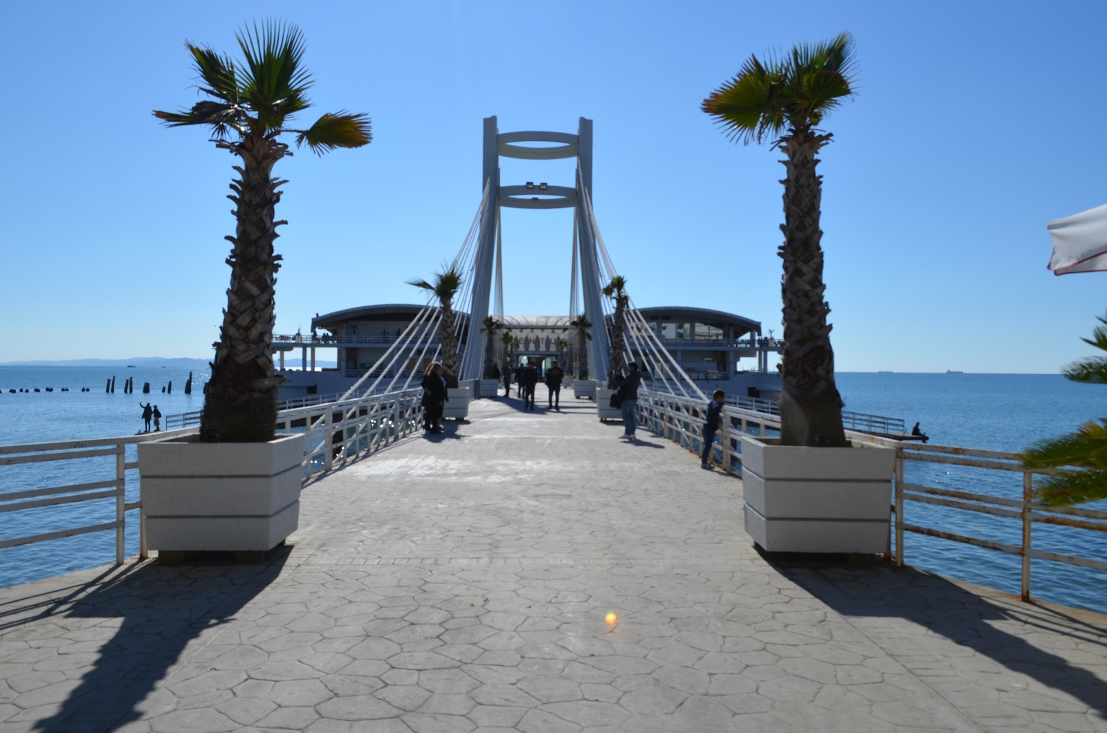 Прогулочная дорога. Дуррес. Албания – фотографии Албании