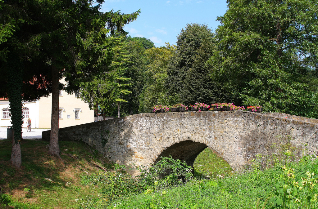 Замок Тракошчан (Trakošćan), Вараждин – фотографии Хорватии