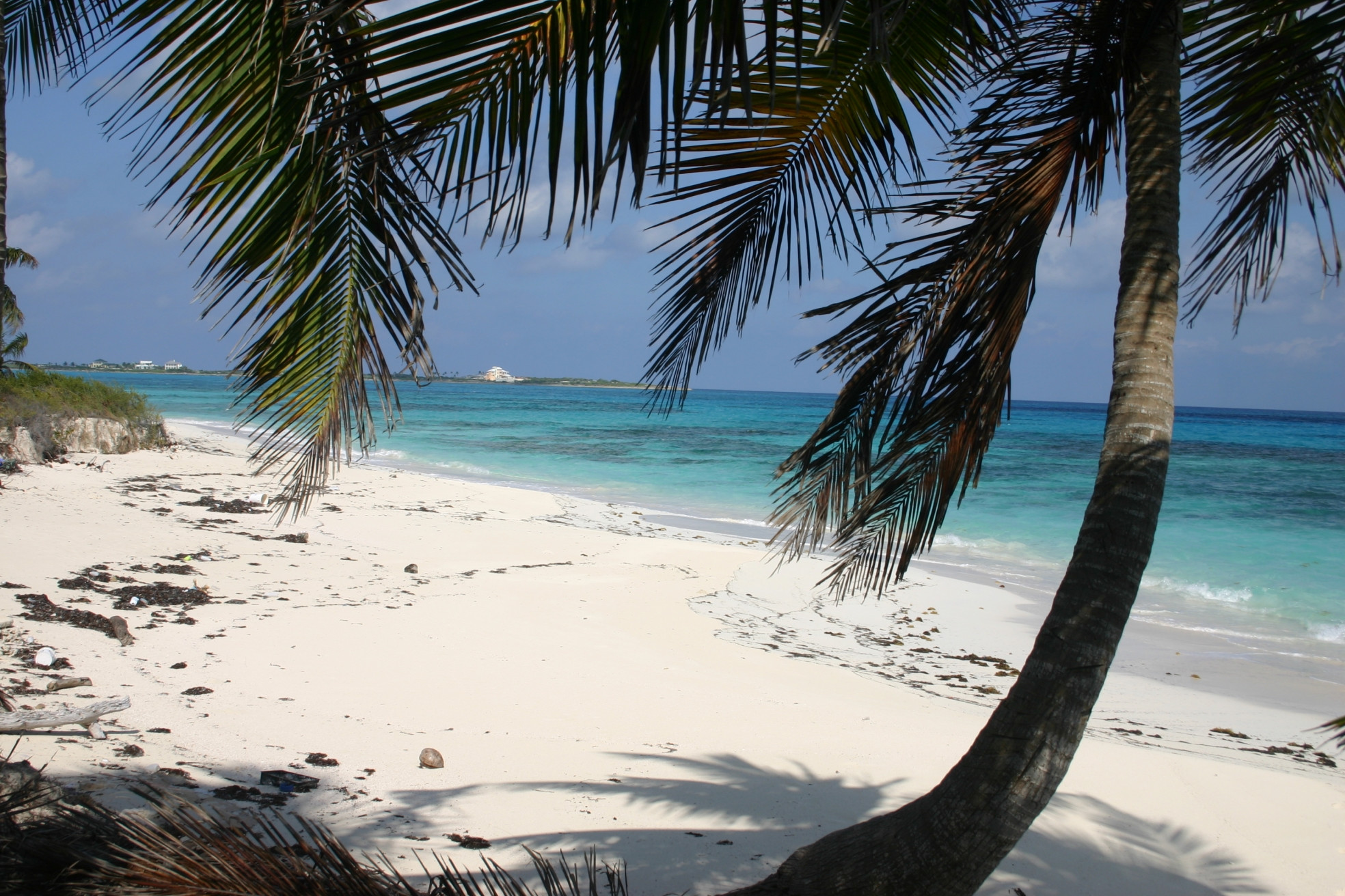 Экзотический пляж на острове Эксума, Багамские острова. Фото 1 – фотографии Багамских островов
