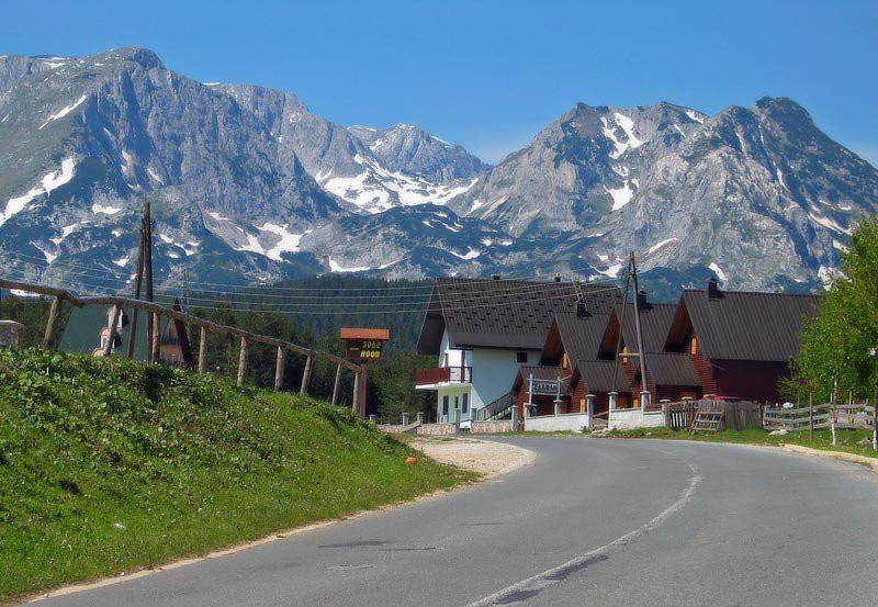 Дорога в Жабляк, Черногория – фотографии Черногории