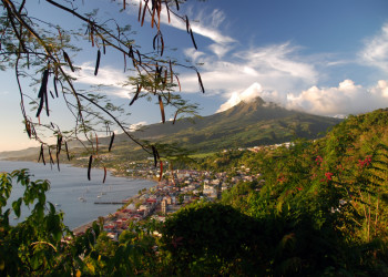 Вид на Сен-Пьер – фотографии Мартиники