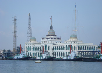 Вид с моря на Порт-Саид, Египет – фотографии Египта