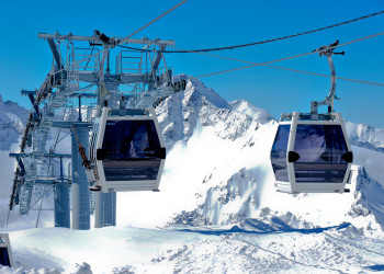 ГКД «PUMA» на Эльбрусе, Россия – фотографии России