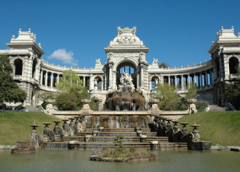 Дворец Лоншан (Palais Longchamp) – фотографии Франции