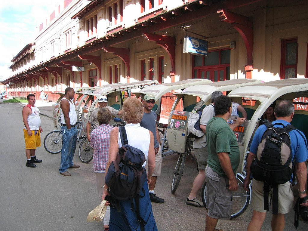 Люди в Камагуэй, Куба. Фото 1 – фотографии Кубы