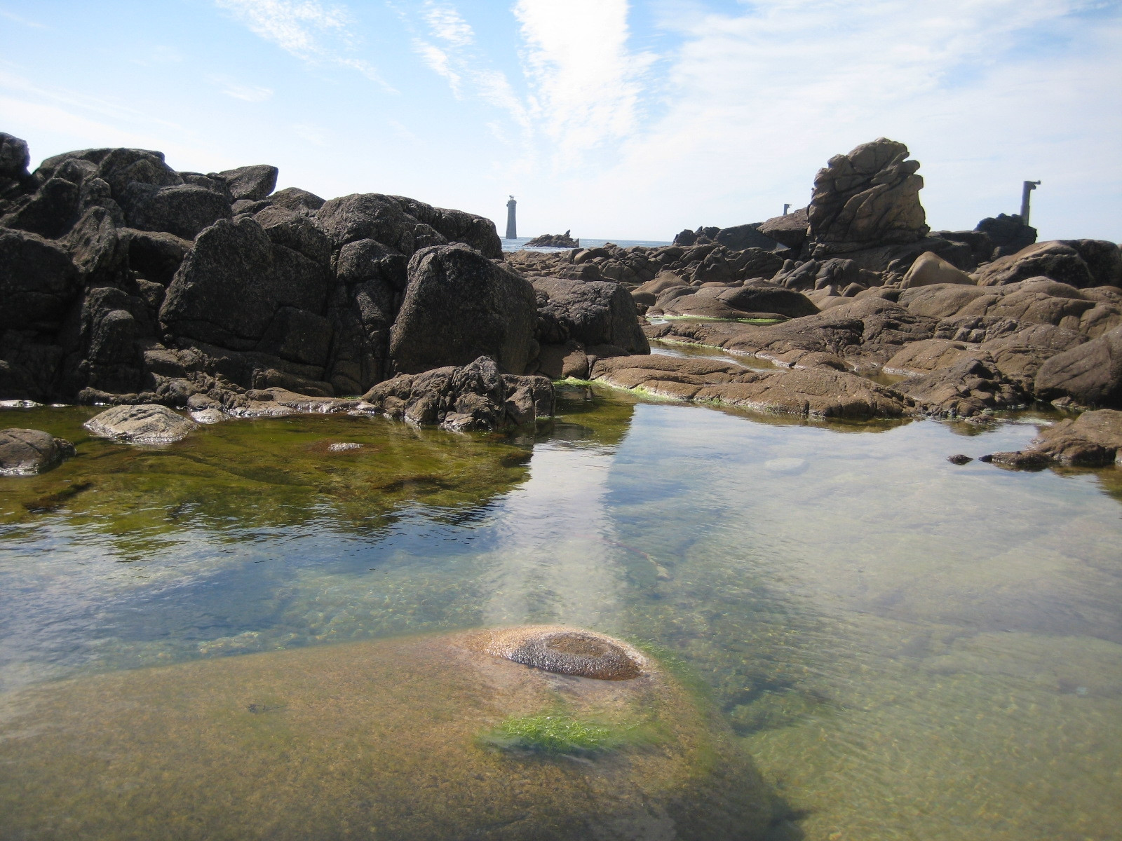 Скалы в Уэссане, Франция. Фото 5 – фотографии Франции