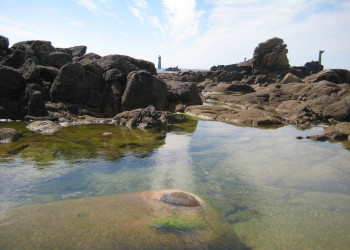 Скалы в Уэссане, Франция. Фото 5 – фотографии Франции