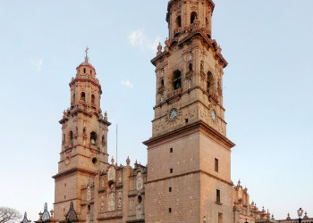 Кафедральный собор в Морелии. Фото 1 – фотографии Мексики