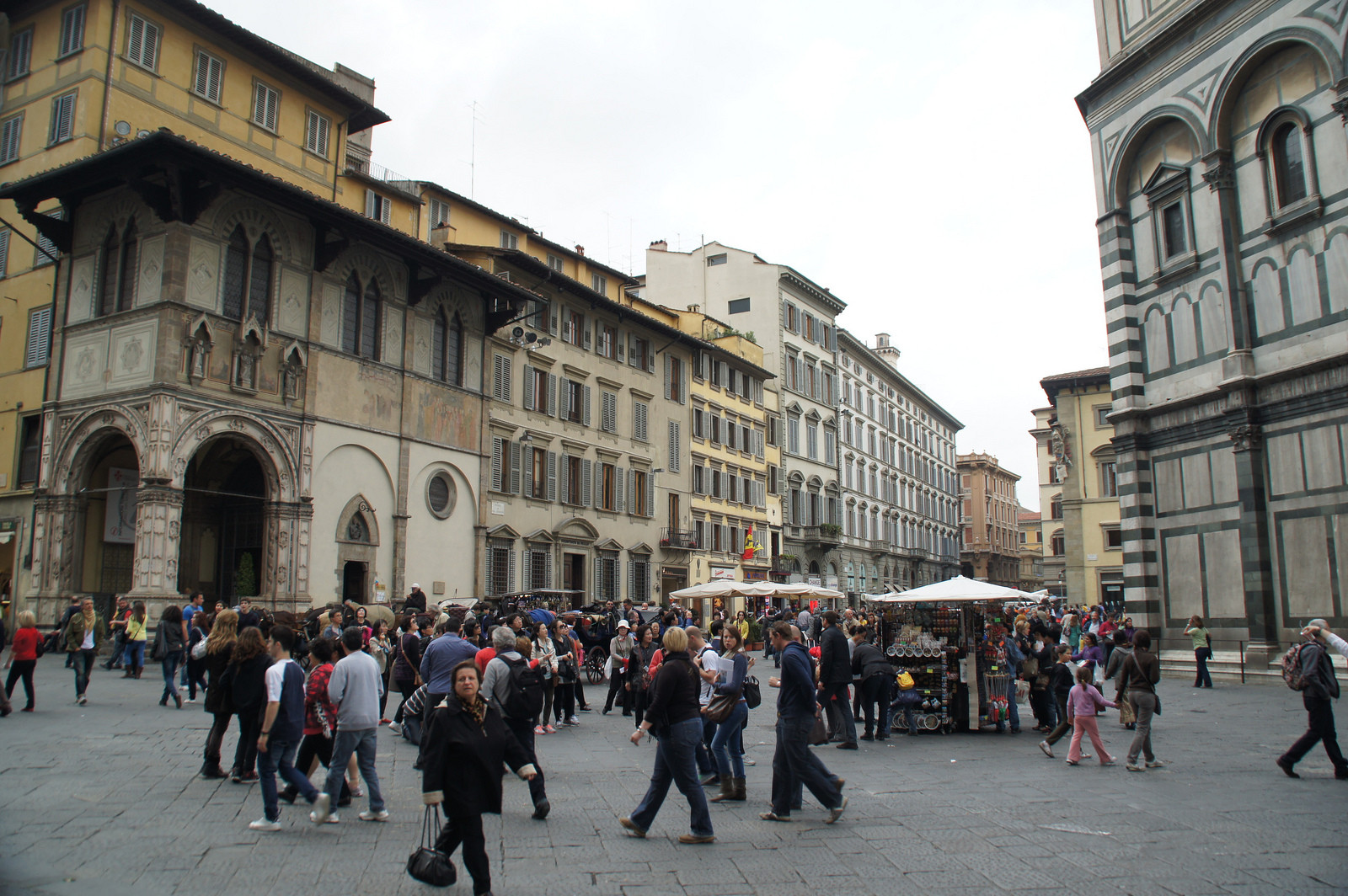 Площадь Дуомо или Соборная площадь (Флоренция) – фотографии Италии